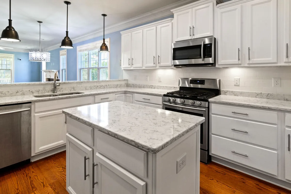 Filth & Squalor Cleanup in Center Moriches, NY
